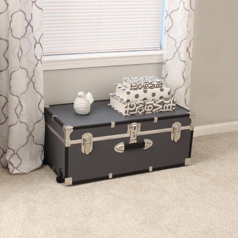 Seward Explorer 30" Trunk with Wheels & Lock, Gray Seward Explorer 30" Trunk with Wheels & Lock, Gray